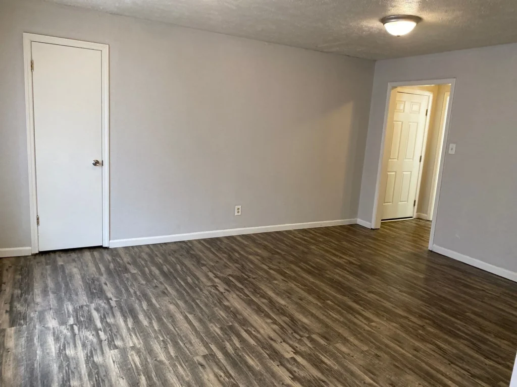 Rentals and Renovations - 282 Tinker Hill Cv D