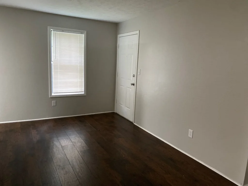 Rentals and Renovations - 25 Brianfield Cv B