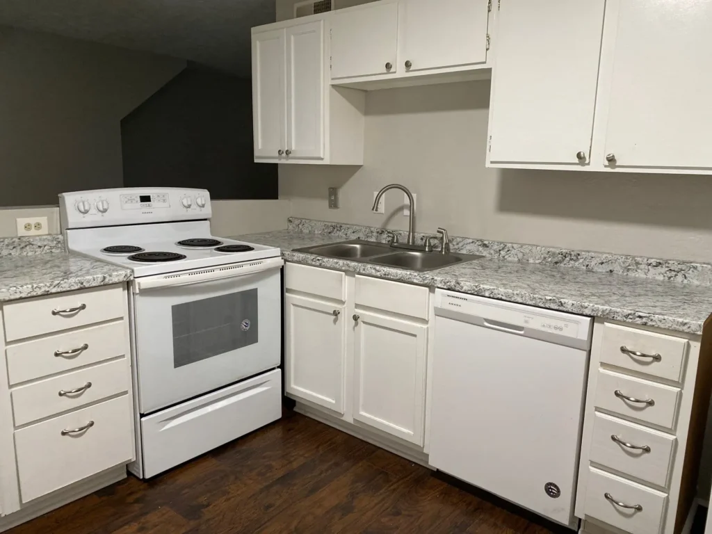 Rentals and Renovations - 25 Brianfield Cv B