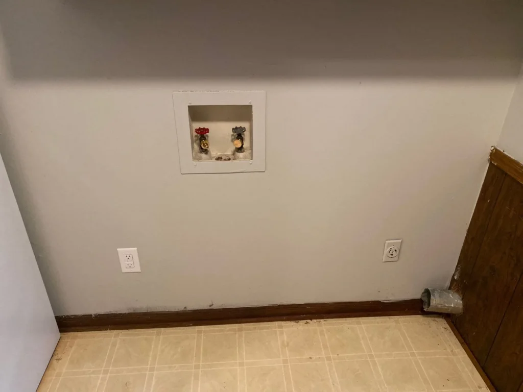 Rentals and Renovations - 25 Rossfield Cv L