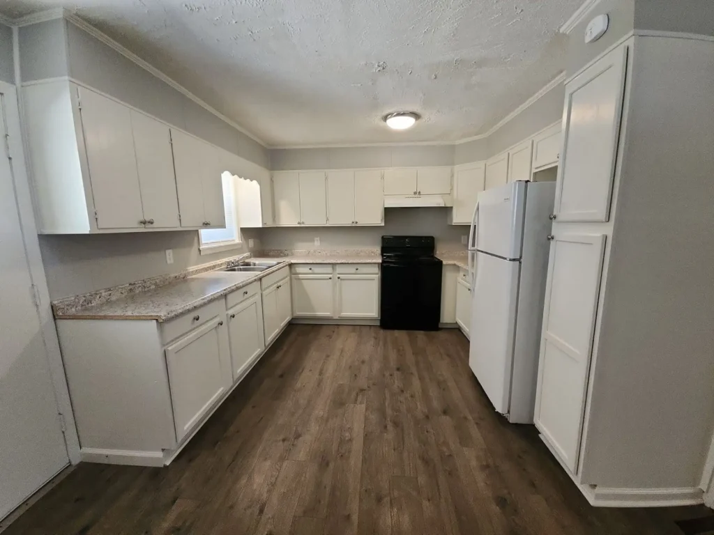 Rentals and Renovations - 2632 Christmasville Rd