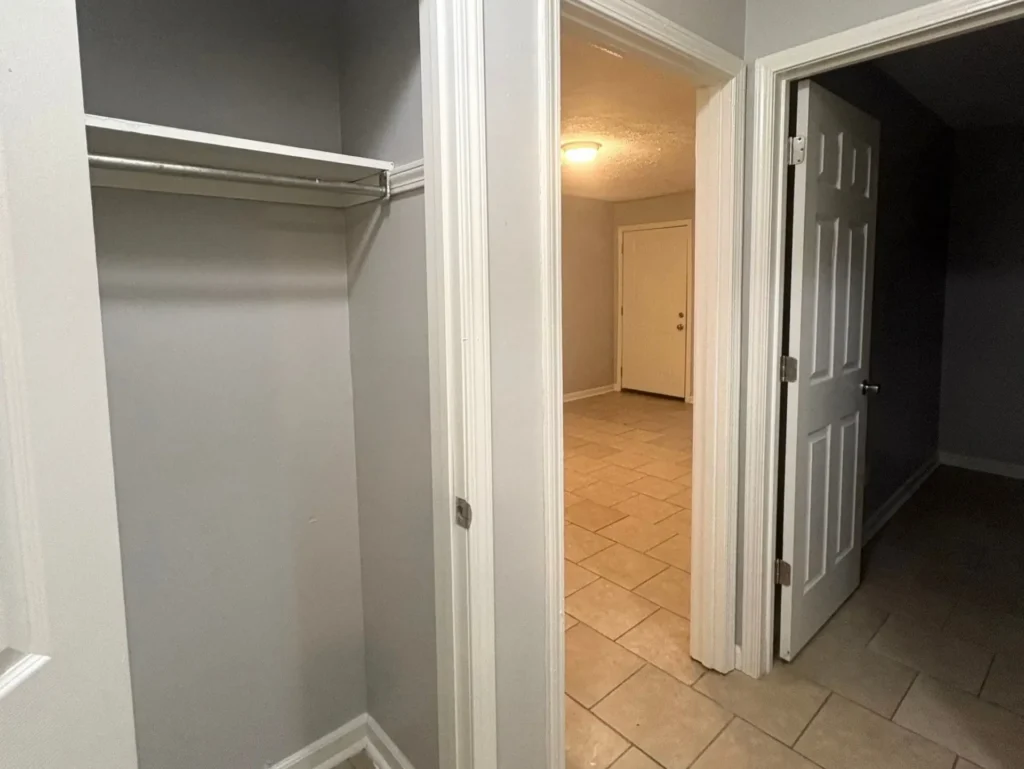 Rentals and Renovations - 11 Susan Cv L