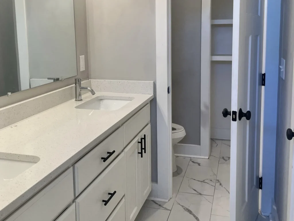 Rentals and Renovations - 321 Lambuth Blvd A