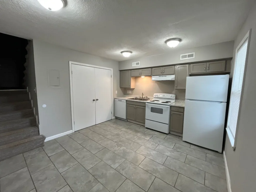 Rentals and Renovations - 961 Old Hickory Blvd #6