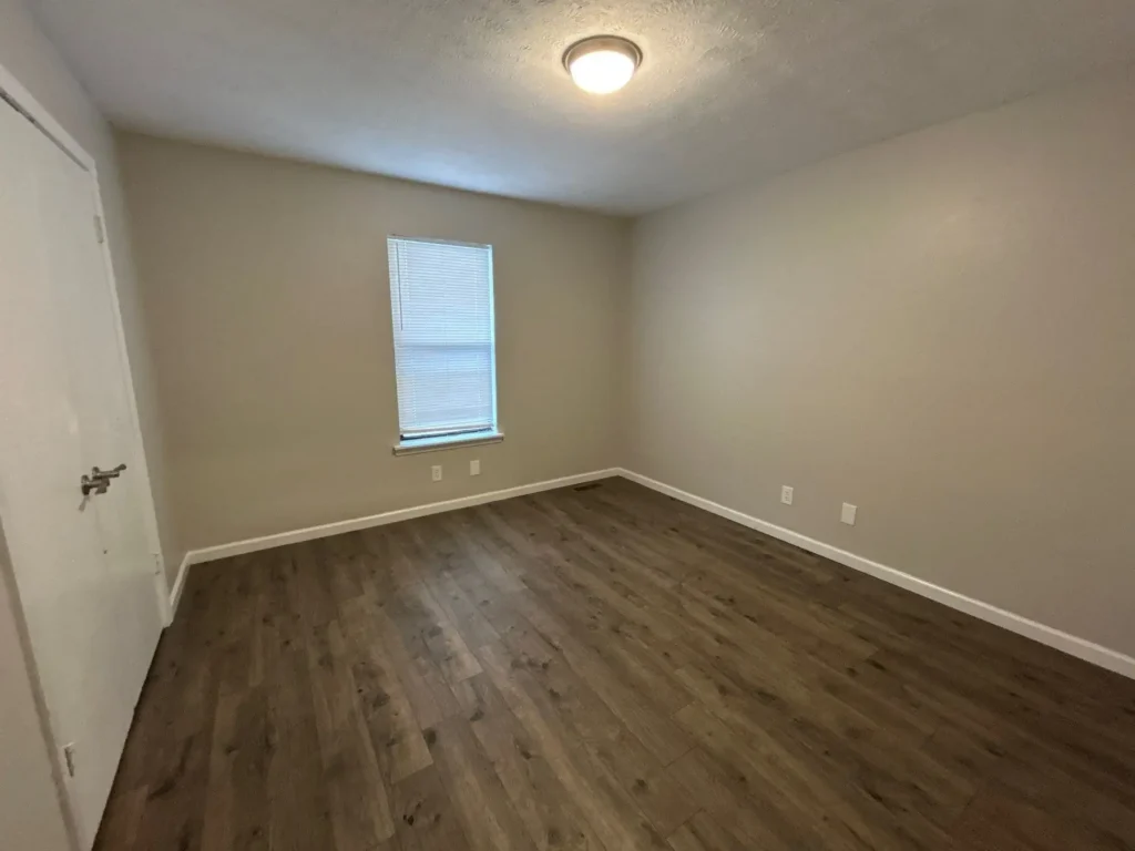 Rentals and Renovations - 275 Tinker Hill Cv A