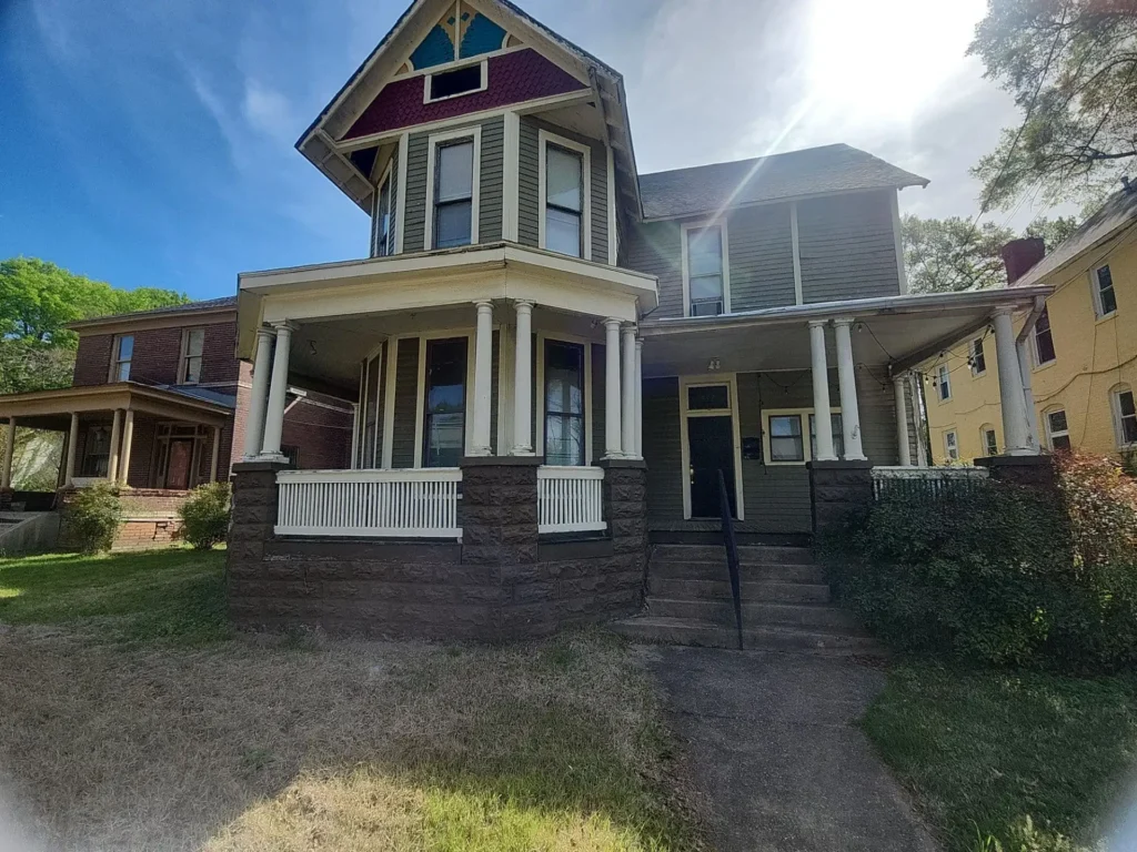 402 N Highland Ave B