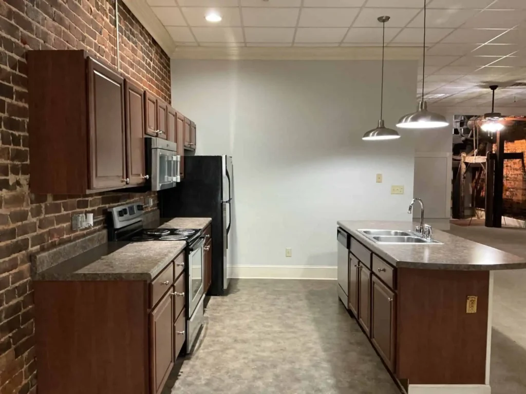 210 N Liberty St 2A photo 3 of 13