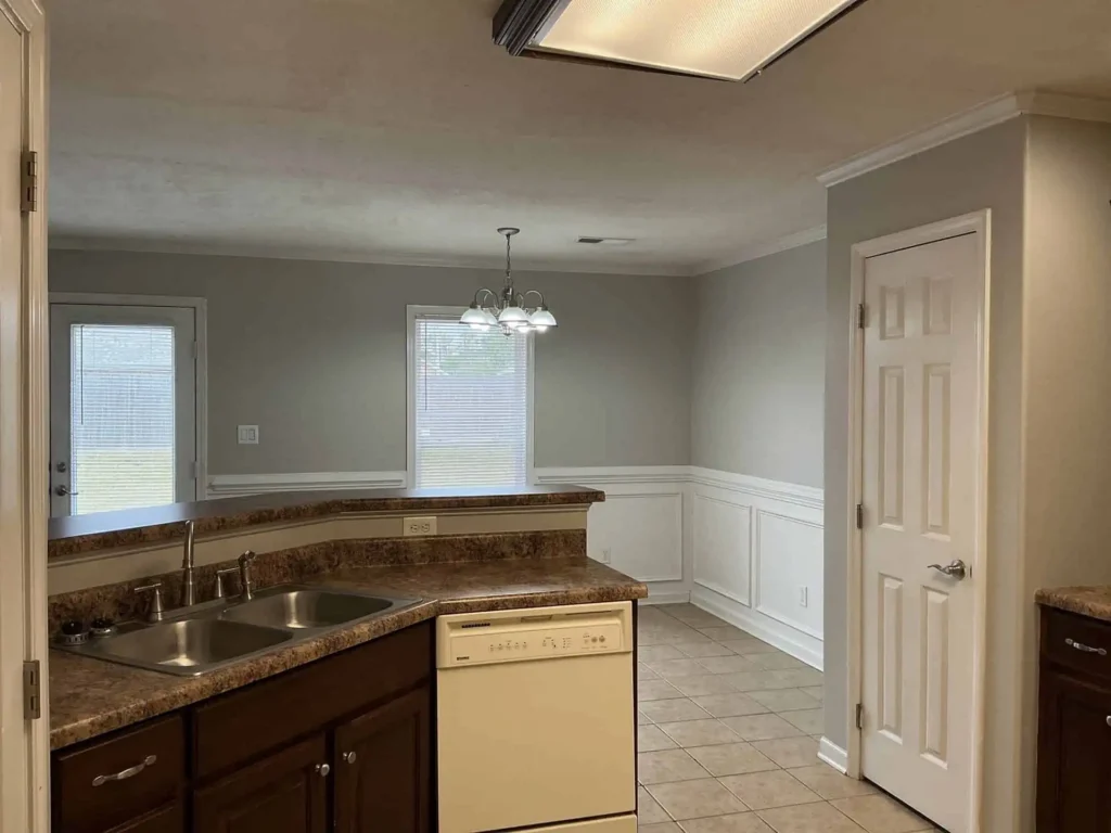 121 Castleton Cv (Medina) photo 3 of 15