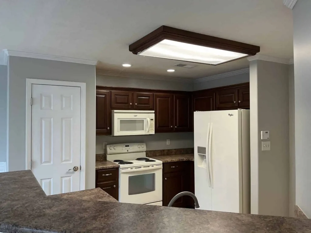 121 Castleton Cv (Medina) photo 2 of 15
