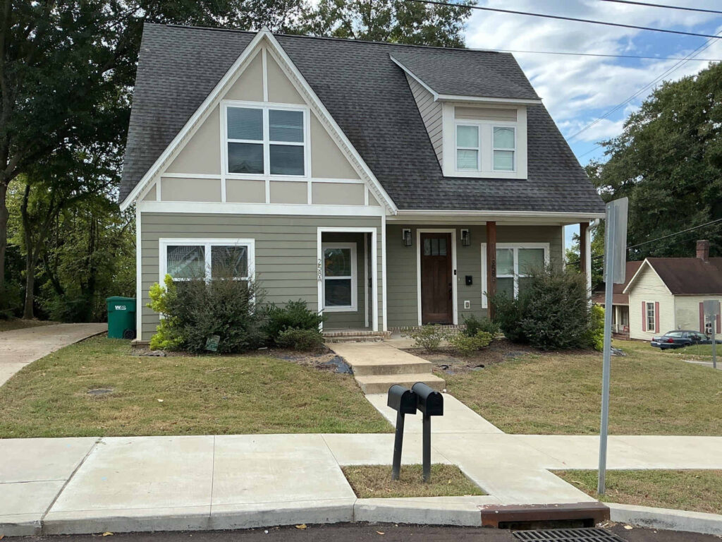 258 Morgan St A