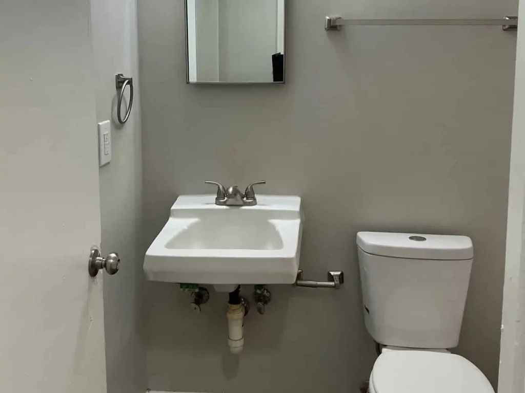 101 Dancy St #4 photo 5 of 6