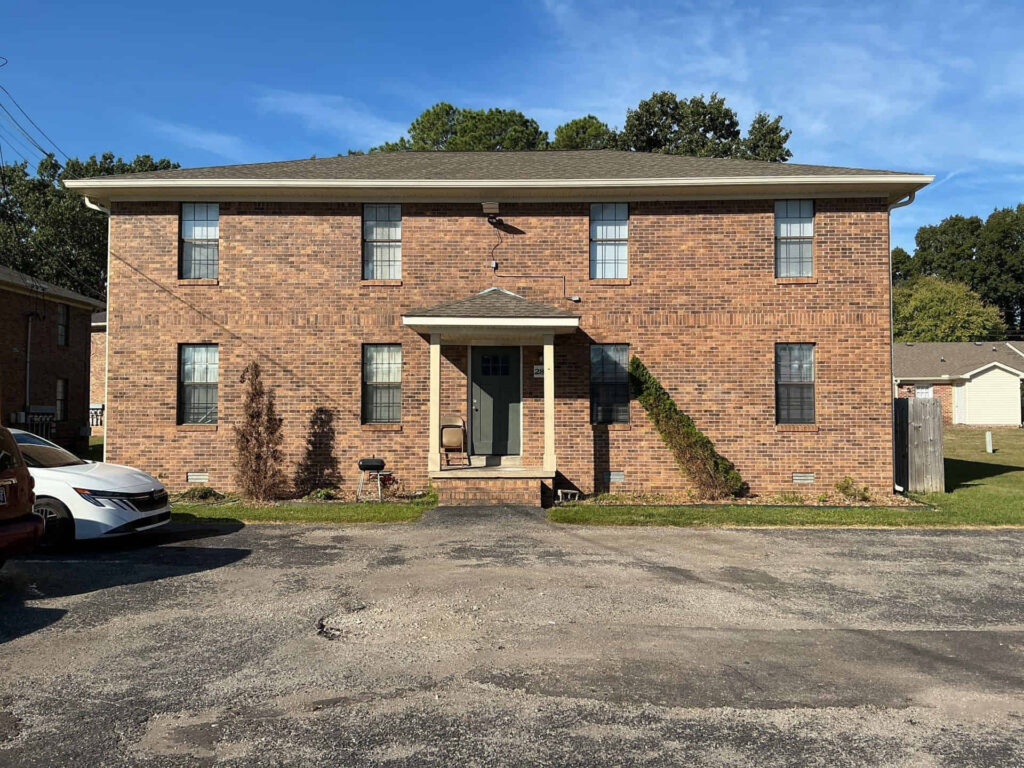 286 Tinker Hill Cv B